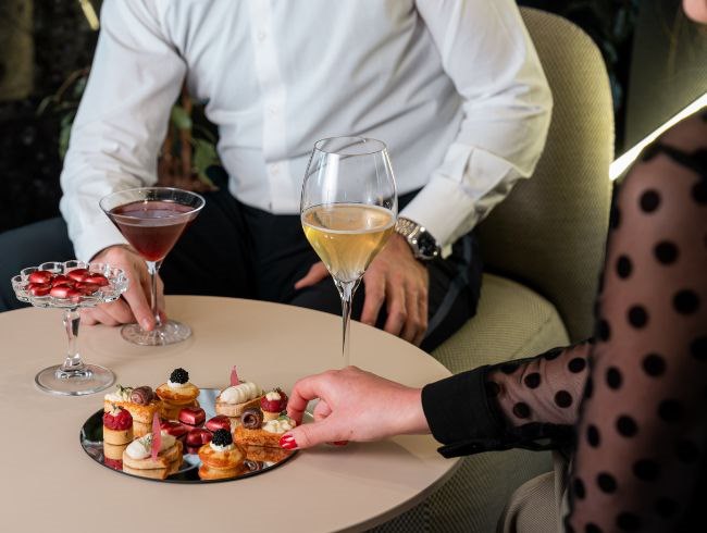 LOVE HOUR - SAN VALENTINO